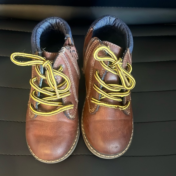 London Fog Other - London Fog Brown Toddler Lace Boots
